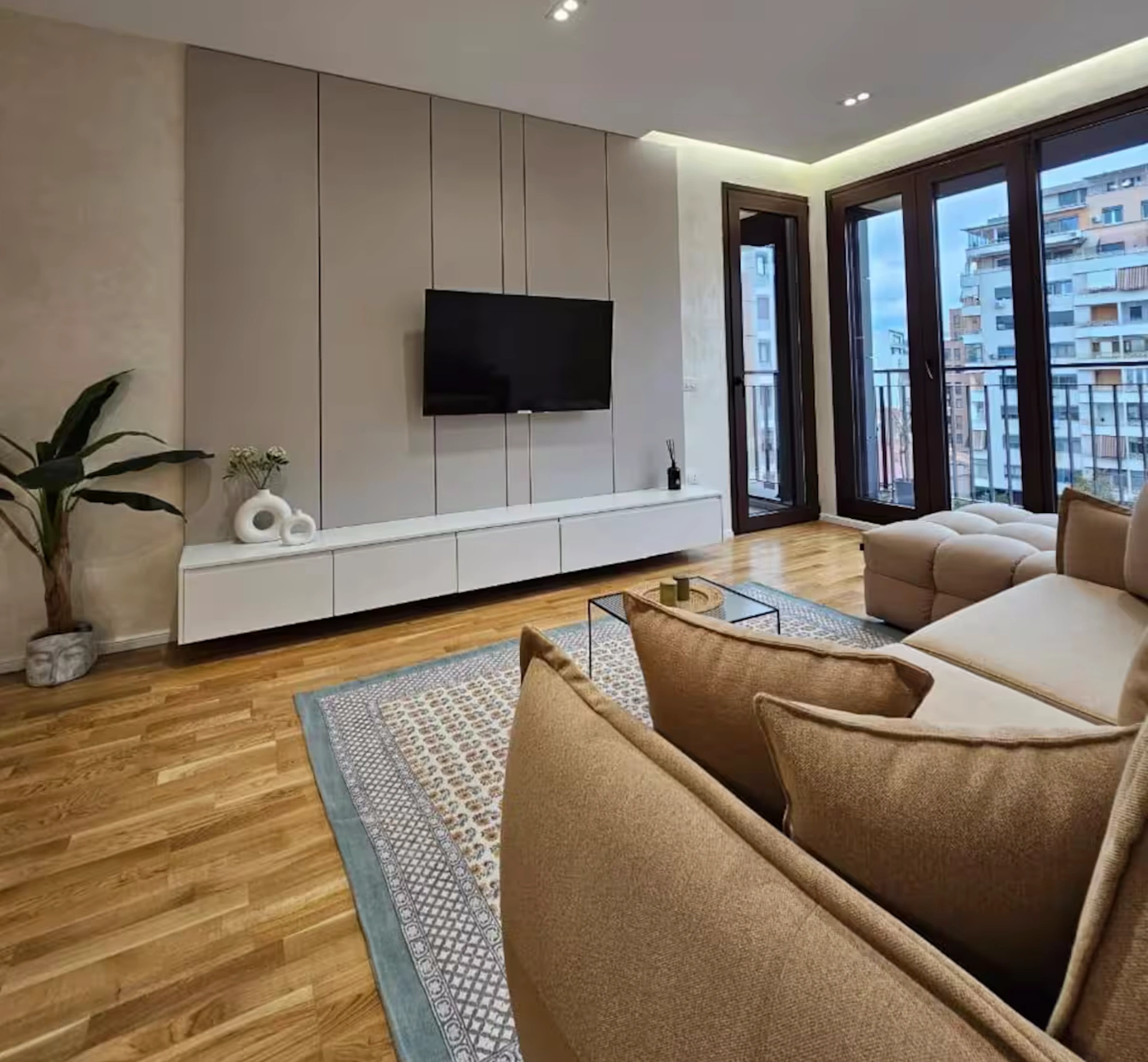 Green Terrace Apartment 7